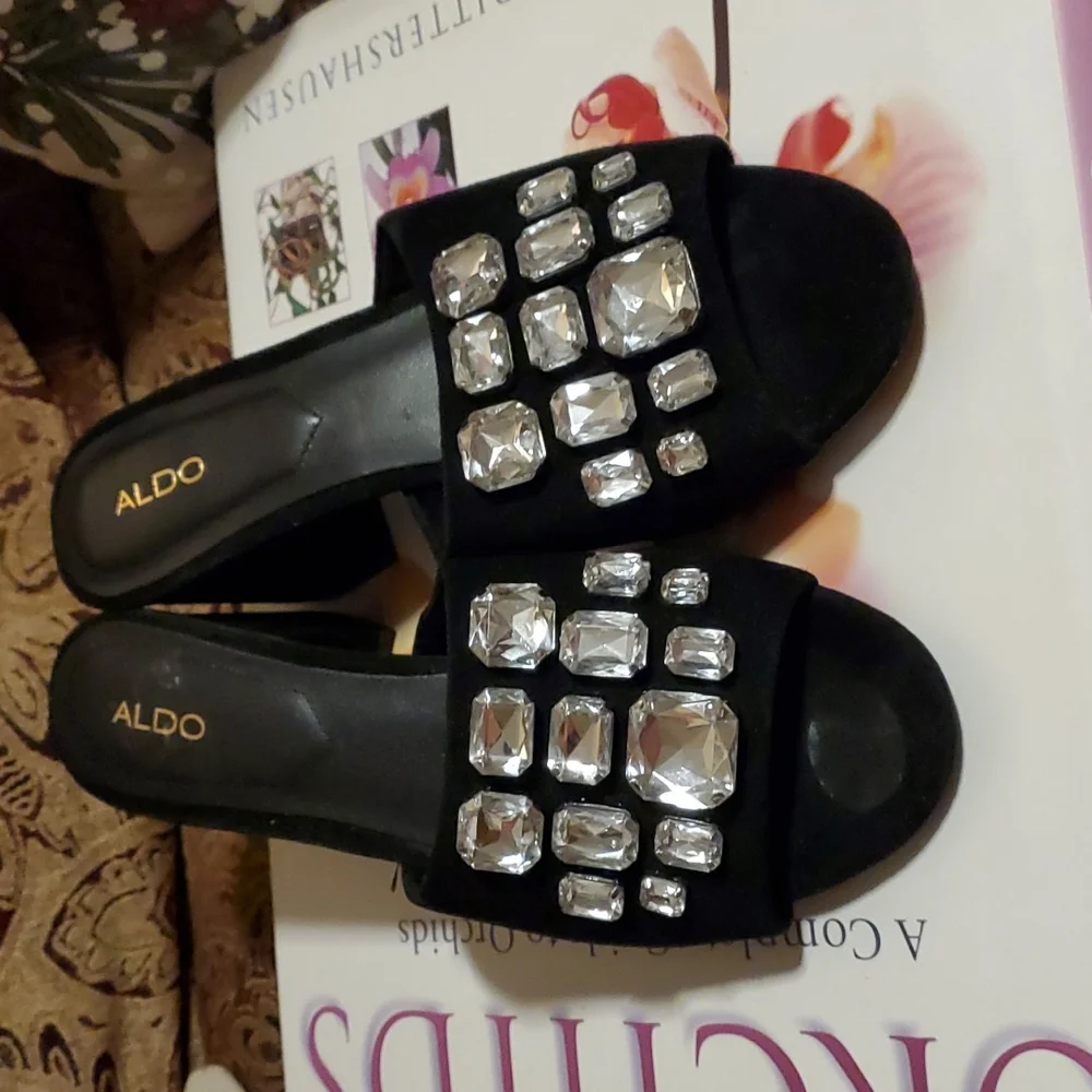 Aldo Black Heels Woman's Size 8 - Picture 2 of 11